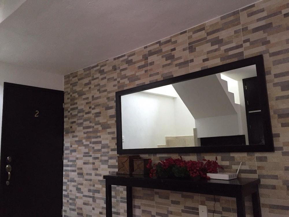 Whyz 4 You Private Rooms Puerto Morelos Exterior foto